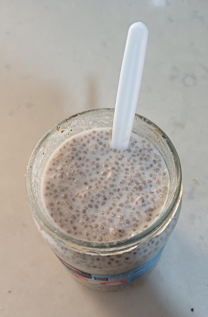 banana cream chia pudding