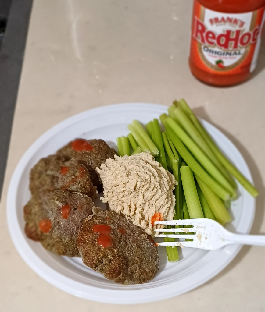 meat patties with celery and cauliflower chummus